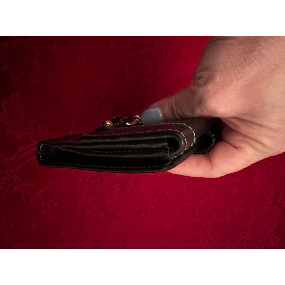 Gucci Black Leather Wallet with Sherry Line Red and Green Ribbon Stripe Chain - Picture 7 of 10